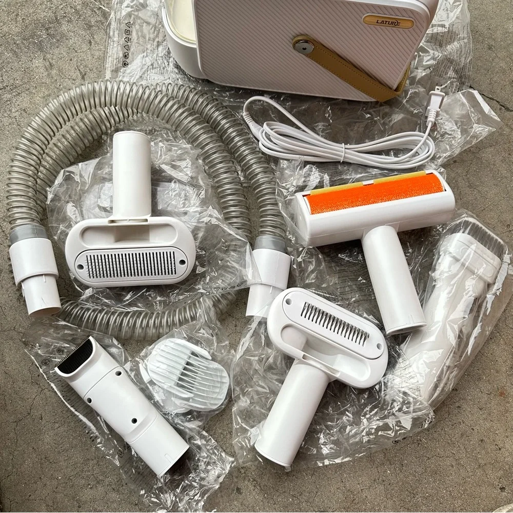 Pet Hair Vacuum Cleaner with Attachments